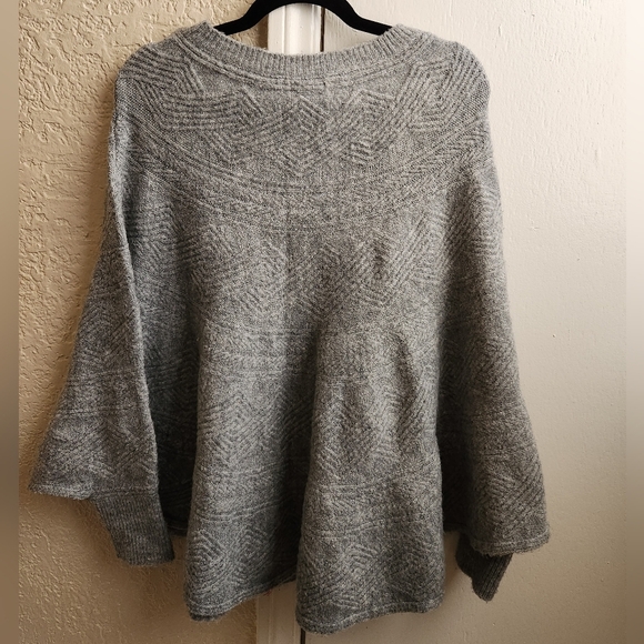 maurices- poncho sweater - Picture 2 of 6